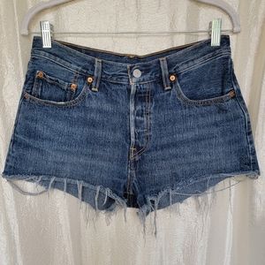 Levi 501 Blue Jean Shorts Cut Off High Rise Raw Hem 100% Cotton Dark Denim sz 28